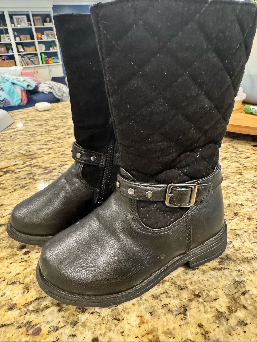Lil Abriella Black Boots - kids 8M